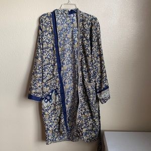 Dressing robe